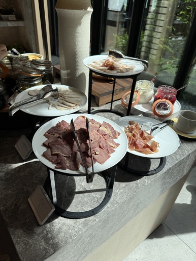월도프 아스토리아 오사카 - 조~금은 아쉬웠던 조식 후기. 프렌치토스트 맛있습니다! 관련 이미지 13