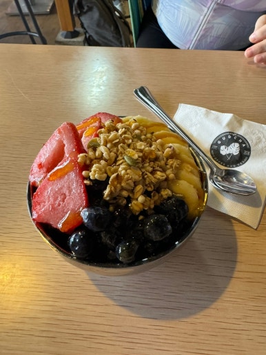 [괌 아사이 볼 맛집 비교] - 마이티퍼플(Mighty Purle), 굿차(Gudcha). 토핑을 추가해서 사이즈별 맨날 먹은 내돈내산 간단비교. (+ 햄버거, 스테이크 맛집) 관련 이미지 1