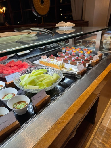 세인트레지스 발리 2편 - 미쉐린 레스토랑 Kayuputi. 플래티넘 티어로 즐기는 조식 그리고 디너 솔직 후기. 불가리 발리랑 비교!! 관련 이미지 30