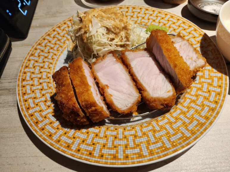 [합정 돈카츠 맛집] 츠키젠 - 카와카츠 돈카츠와 비교! 에르메스 접시! 내돈내산 후기. 주차팁. 카페 추천 포함. 관련 이미지 12