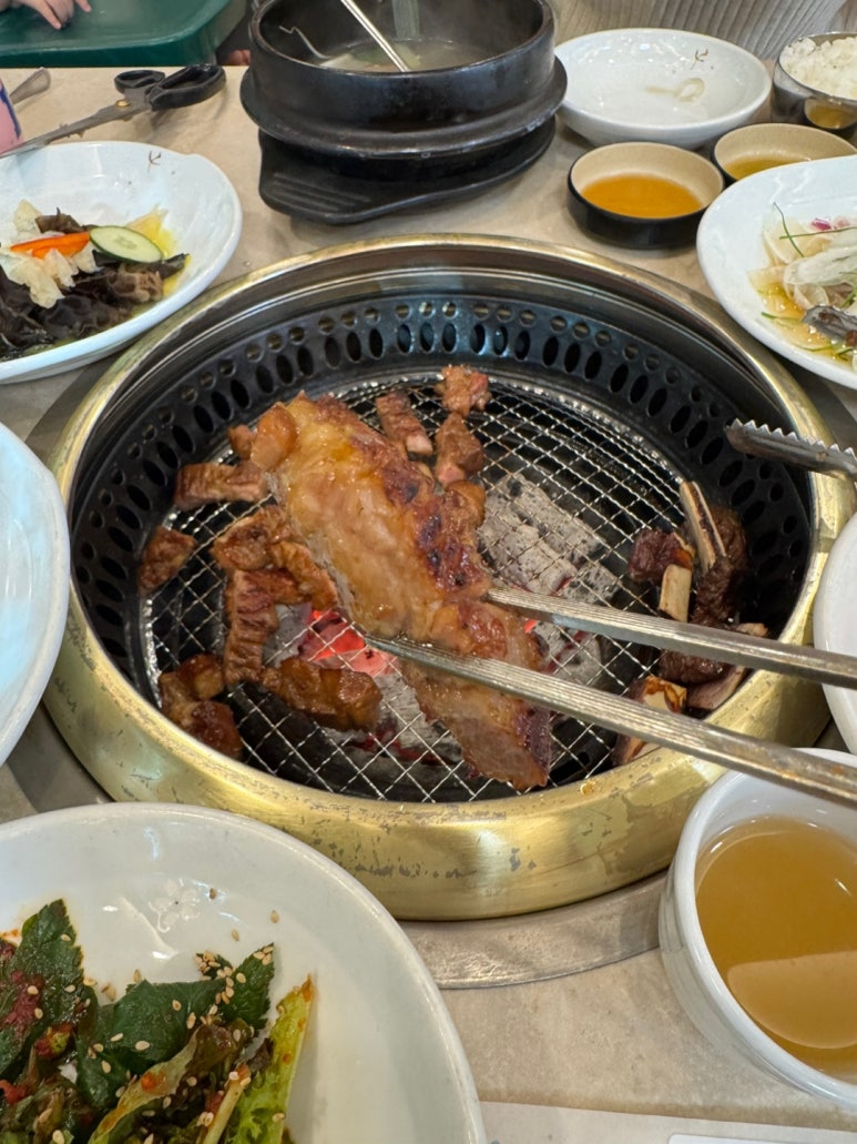 [양주시 맛집] 송추가마골 본관 - 꽤나 맛있었던 소갈비, 돼지갈비 맛집. 가족모임 맛집 추천. 관련 이미지 21