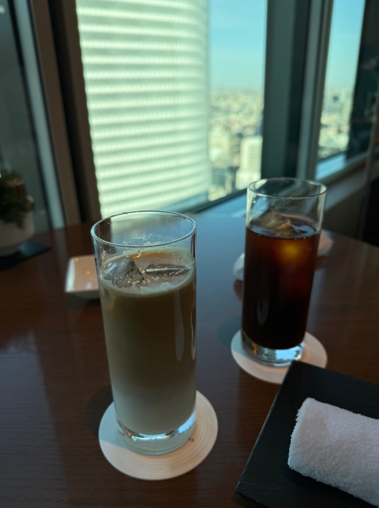 콘래드 도쿄 크리스마스 시즌 호캉스 - 롯데 힐튼 아너스 다이아몬드, 해피아워, 조식, 이그제큐티브 라운지, 수영장, 사우나. (1) 관련 이미지 14