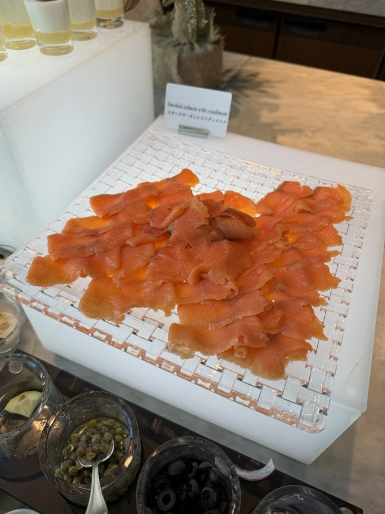 콘래드 도쿄 호캉스 - 크리스마스 시즌, 롯데 힐튼 아너스 다이아몬드 무료 조식. (2) 관련 이미지 18