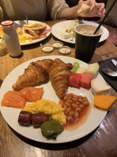 London Marriott Hotel Park Lane – London 5-Star Hotel Staycation, Part 4: Breakfast Favorite, Executive Lounge and Swimming Pool, Penhaligon’s Amenities—An Honest, Self-Paid Review image 35