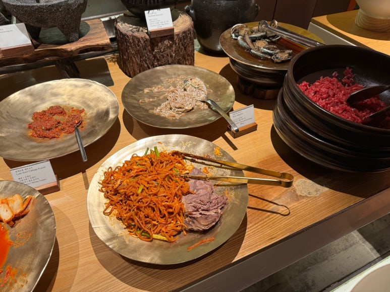 [롯데호텔서울 맛집] 라세느 - 12월 회식 장소 추천. 새로운 트레비클럽 다이닝 할인 받아 싸게먹기. 메뉴 공략!! 롯데다이아몬드카드 발렛주차. 관련 이미지 14