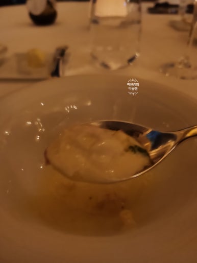 [롯데호텔서울 맛집] 피에르가니에르서울 -기념일에 추천하는 프렌치 레스토랑 디너코스. 발렛주차정보. 롯데호텔 트레비클럽 이용해서 싸게 먹자!!! 관련 이미지 29