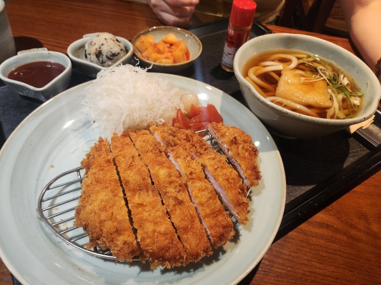 [방배동 맛집] 댓짱돈까스 본점 - 나만 알고 싶은 일식돈까스 맛집. 안심까스&생선까스맛집. 주차 가능. 관련 이미지 16
