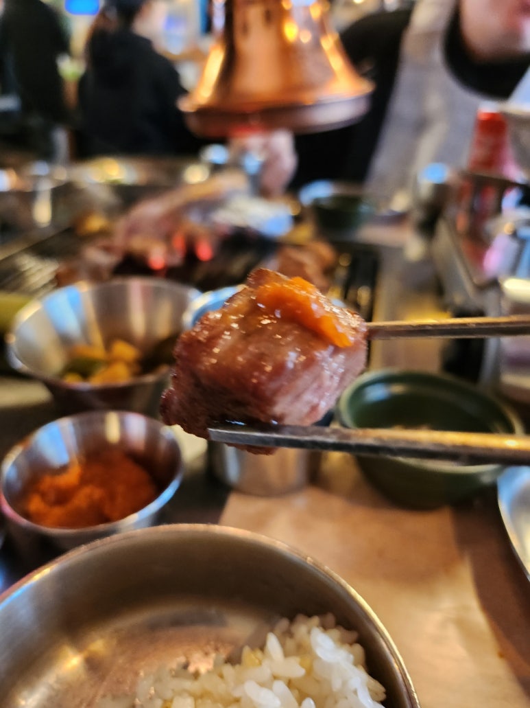 [약수역 고기집] 금돼지식당 - 서울 3대고기집. 남자 셋이 메뉴 다 먹어보기 + 하이볼. 토요일 점심 웨이팅 후기. 관련 이미지 30