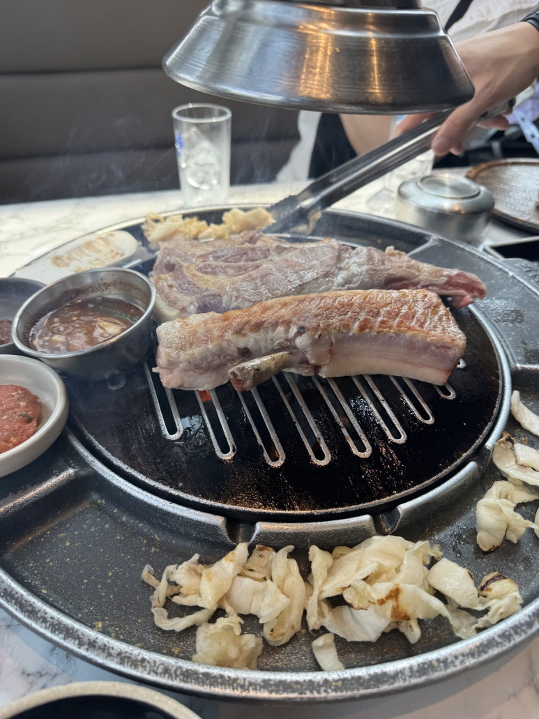 [Seogwipo Jungmun Restaurant] Sukseongdo Jungmun Branch — A Lunch Visit Without Waiting. Fully Equipped with Baby Chairs. Jung Yong-jin’s Jeju Pork Restaurant. image 20