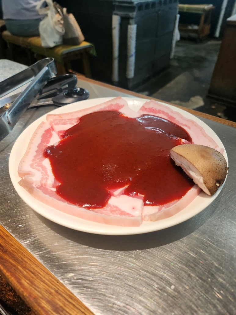 [이대서울병원 맛집] 산청숯불가든 - 마곡을 평정한 돼지고기 맛집. 메뉴를 정해드리겠습니다; 소금구이, 고초장구이 훌륭함. 주차가능. 관련 이미지 21