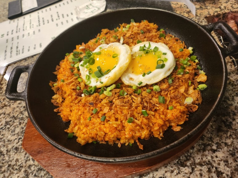 [남영동 소고기] 초원 - 우설, 등심주물럭, 김치볶음밥 줄서는 식당 맛집. 깔끔한 데이트코스 추천. 주차 팁. 관련 이미지 2