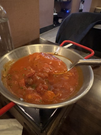 [가로수길 맛집] 록키 신사점 - 티본 스테이크 포터하우스 맛집. 새우크림 파스타도 먹어봄. 관련 이미지 16