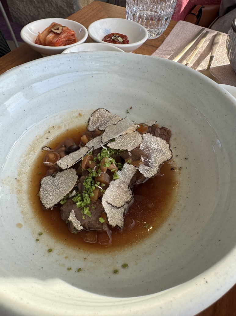 [Park Hyatt Seoul] The Lounge - The braised tilefish got nerfed... Grilled Hanwoo skirt steak review... Hyundai Platinum Club partnership discount. image 3
