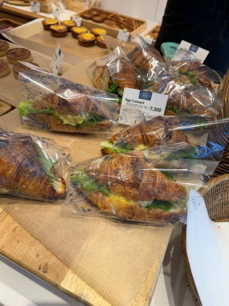 [용산 브런치 맛집] 싸일러 용산 - 오스트리아 & 독일 전통빵 맛집. 블루리본서베이 베이커리. 관련 이미지 11