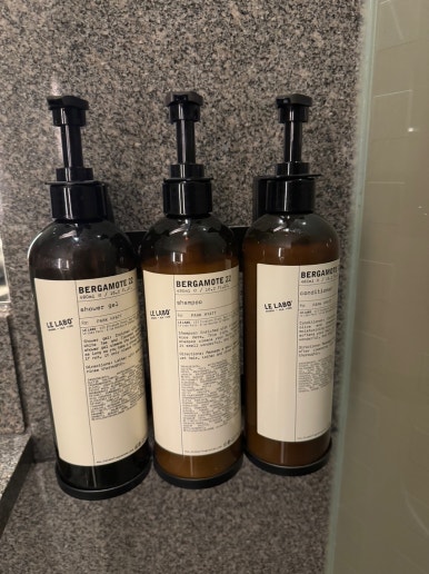 파크하얏트 부산 - 파크 이그제큐티브 마리나 스위트 & 스탠다드 룸 비교! 광안대교뷰, 조식, 수영장, 월드오브하얏트, GOH, 부산 5성호텔 비교&추천. 관련 이미지 12