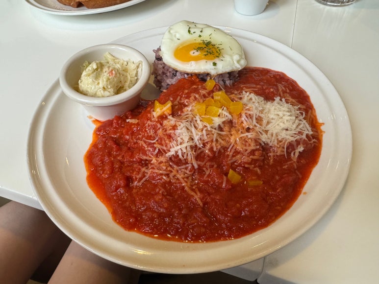 [광화문 맛집] 카페 이마 - 추억의 일본식 함박스테이크와 아이스크림 와플 맛집! 점심먹기 좋은 곳 추천. 관련 이미지 10