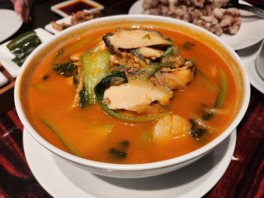 [레스케이프] 팔레드 신 - 미쉐린 명동 맛집. 칠리새우, 멘보샤, 냉짬뽕~ 홍연과 비교해보기! 조선호텔 플래티넘 멤버십. 발렛파킹. 상품권결제팁. 관련 이미지 31