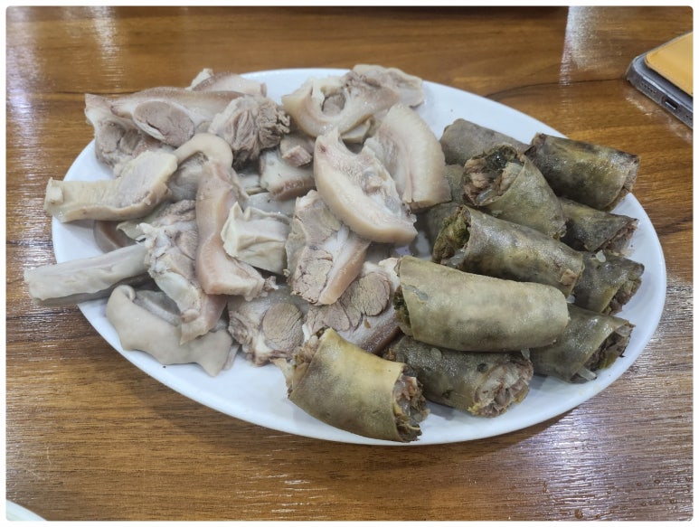 [보라매역 순대국밥] 서일순대국 - 순대국은 맛있었으나 분위기가 꽝. 관련 이미지 1