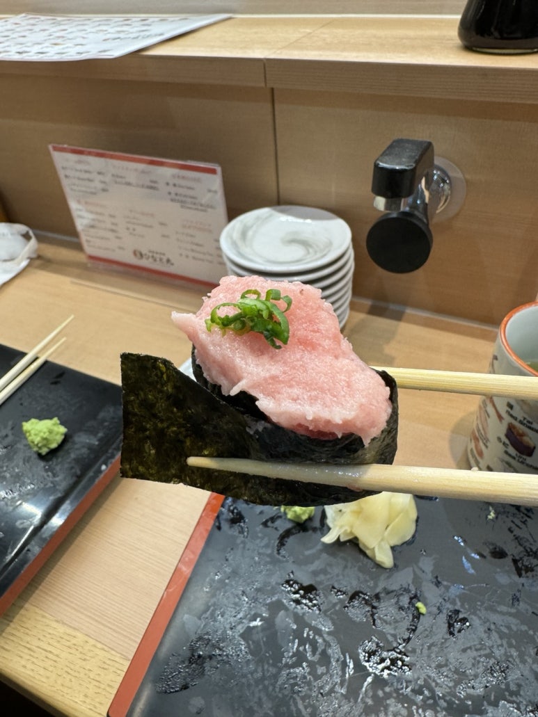 [아사쿠사 맛집] 히나토마루 스시 - 도쿄 센소지 근처 생참치 스시 맛집. 현지인이 추천하는 가성비 최고의 초밥 맛집. 관련 이미지 21