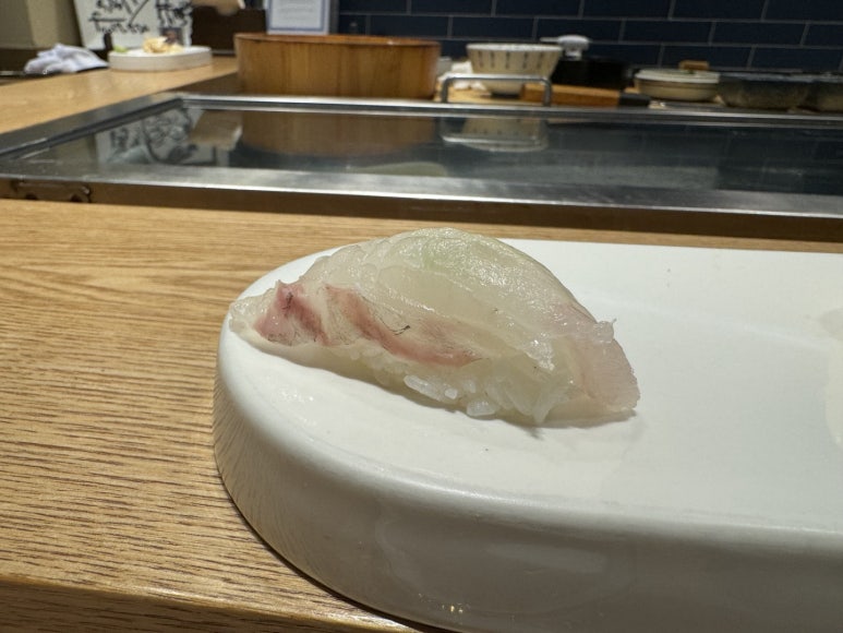 [광화문 맛집] 스시미치루 - 블루리본서베이 가성비 오마카세 맛집? 디너 코스 아주 솔직후기. 주차 가능. 관련 이미지 23