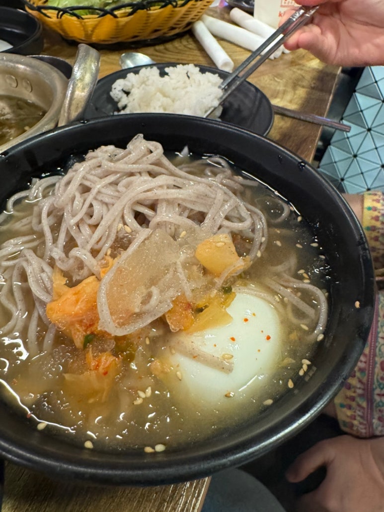 [공덕역 맛집] 마포진짜원조최대포 본점 - 블루리본서베이 주차되는 양념돼지갈비 노포 맛집. 흑쌀냉면 (물냉면)도 맛이 수준급! 관련 이미지 26