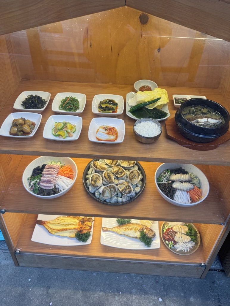 [도곡동 맛집] 효미역 도곡본점 - 미역국이 땡길 때 괜찮은 선택지. 강남 보리굴비 맛집. 발렛가능. 관련 이미지 4