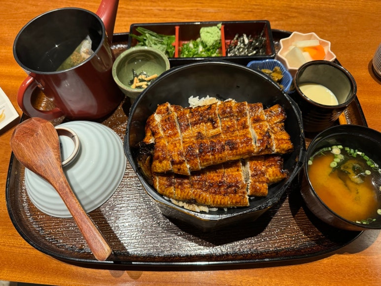 [한남동 맛집] 한남만리 - 비싸도 양많고 맛있는 장어덮밥 맛집. 히츠마부시 1.5마리 솔직 후기. 주차 가능. 관련 이미지 6