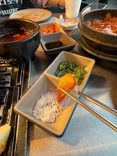 [제주공항 근처 맛집] 고기장 - 숙성 제주흑돼지 인생맛집. 제주도 흑돼지 오션뷰 맛집. 재방문의사 가득함. 관련 이미지 32