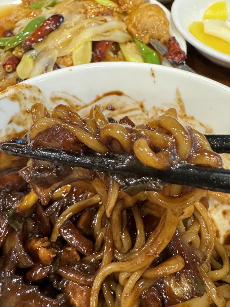 [신사동 맛집] 가담 - 블루리본서베이 짜장면 고추탕수육 중식당 맛집. 관련 이미지 15