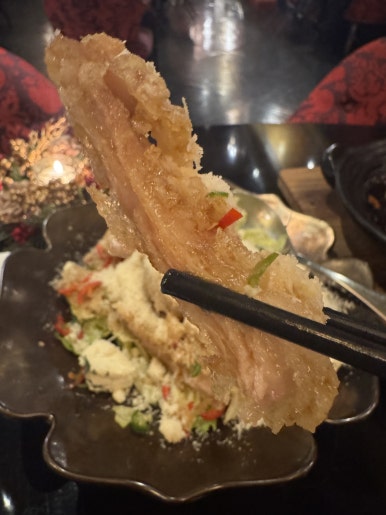 [레스케이프] 팔레드 신 - 크리스피 치즈 유린기, 어향가지, 라탕면 미슐랭 중식당 맛집. 할인/발렛주차 정보. 관련 이미지 16