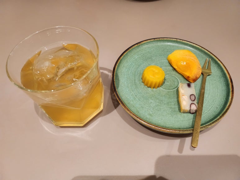 ★★★★☆[한남동 맛집] 일상담미 한남점 - 생일날 방문 후기. 가족모임추천. 나인원한남 맛집.주차 가능. 관련 이미지 18