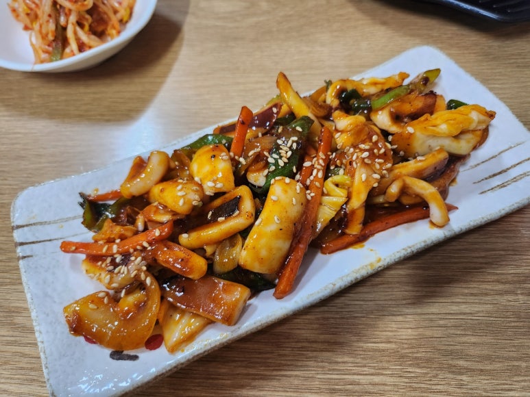 [삼각지 맛집] 진미식당 - 콩국수, 청국장, 오징어볶음 백반집. 백년가게 & 성시경 먹을텐데. 주차팁. 관련 이미지 13