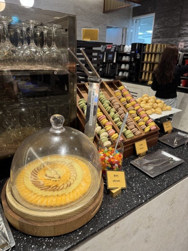 마티나골드 라운지 - 메뉴, 제휴 신용카드 정리. 동반 2인 3인 입장해보기. (Feat. 만원의 행복, 국민 헤리티지 스마트/리저브) 관련 이미지 26