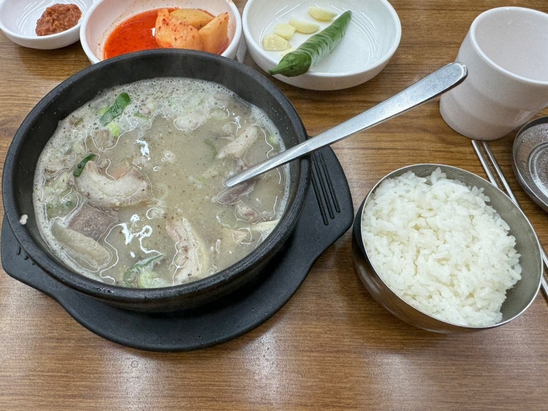 [남영역 순대국밥] 원조제일 어버이순대 - 매일 직접 만드는 찹쌀 순대가 들어간 순대국밥 맛집. 관련 이미지 16
