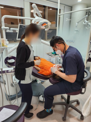 연세라곰치과 - 치과의사 국가고시 수석 출신 교정과 원장님이 직접 진료하는 풍무동 치과 추천! 관련 이미지 26