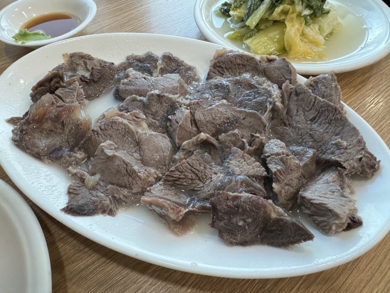 [연희동 맛집] 연희동칼국수 - 사골칼국수와 한우수육 맛집. 관련 이미지 11