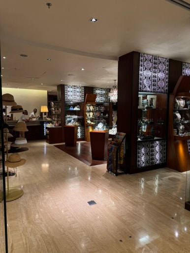 세인트레지스 발리 - 플래티넘 풀빌라 스위트 업그레이드 후기. 신혼여행 호텔 추천. 프라이빗 해변, 라군, 밤공연, 조식, 디너. 관련 이미지 12