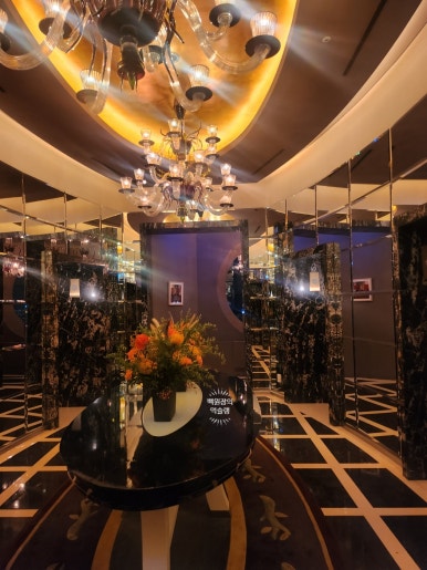 [롯데호텔서울 맛집] 피에르가니에르서울 -기념일에 추천하는 프렌치 레스토랑 디너코스. 발렛주차정보. 롯데호텔 트레비클럽 이용해서 싸게 먹자!!! 관련 이미지 8