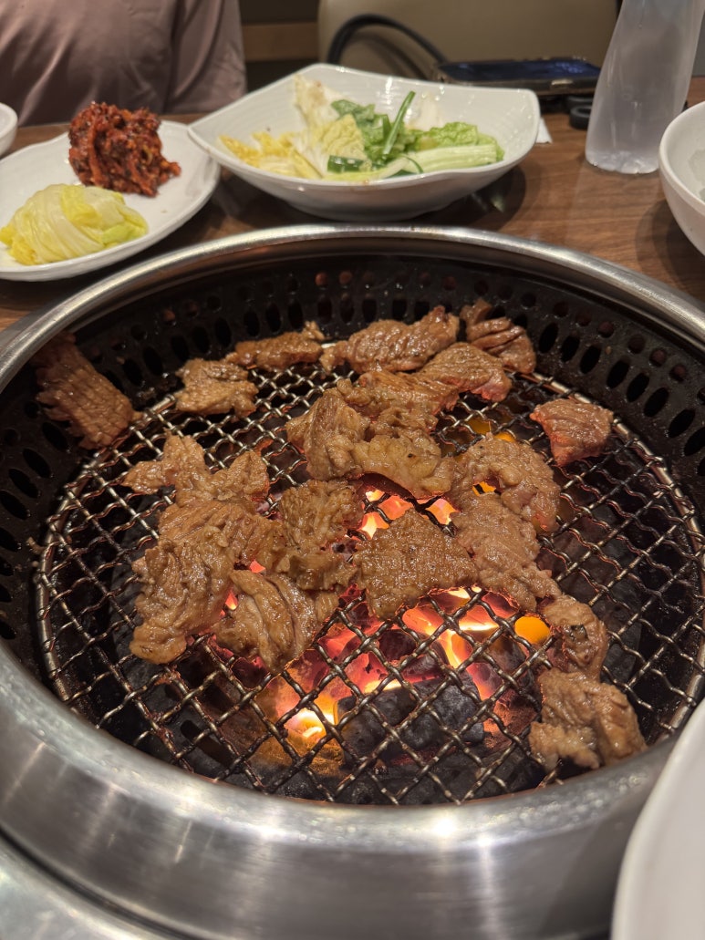 [구리시 맛집] 송도갈비 구리워커힐점 - 나의 최애 돼지갈비맛집. 비싸긴하지만, 모든 반찬이 맛있음. 관련 이미지 11