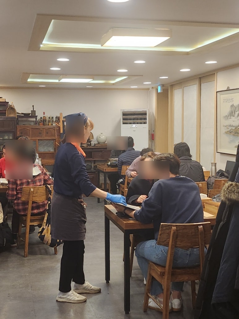 [공덕 청국장] 황금콩밭 - 미쉐린 청국장, 두부요리 맛집. 마포 애오개역 미슐랭 빕구르망 가족 모임 맛집 추천. 관련 이미지 6