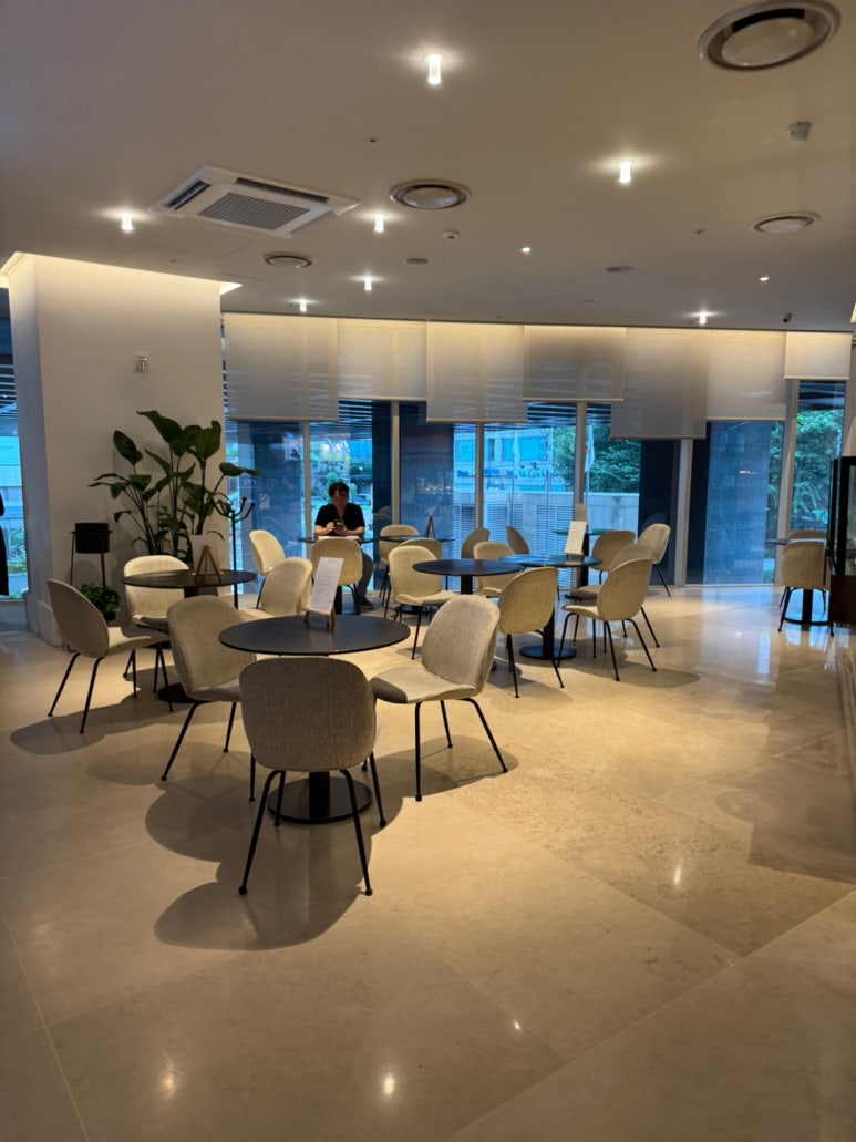 [안다즈 서울 맛집] 조각보 - 스파게티와 갈비찜 그리고 망고빙수 내돈내산 후기. 현아플 비마게 그리고 신한카드 더베스트+ 로 반값에 아기의자와 호텔 발렛 나들이! 관련 이미지 10