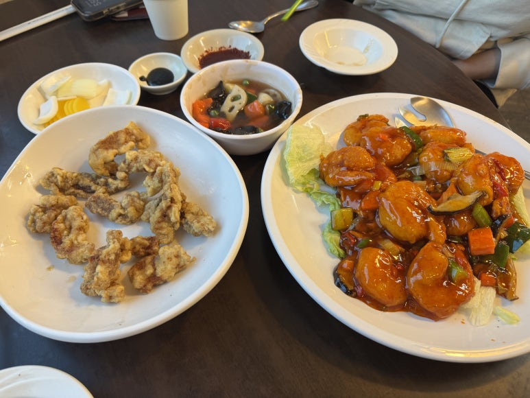 [삼각지역 맛집] 주사부 - 3년만에 재방문한 전쟁기념관 "탕수육" 맛집. 깐소새우도 먹어봄. 관련 이미지 15