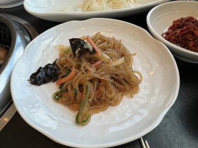[워커힐 맛집] 천지연 (송도갈비) - 중독되는 양념돼지갈비 최애맛집. 반찬도 맛있어 가족모임 좋은 곳. 명절선물 정보. 관련 이미지 16