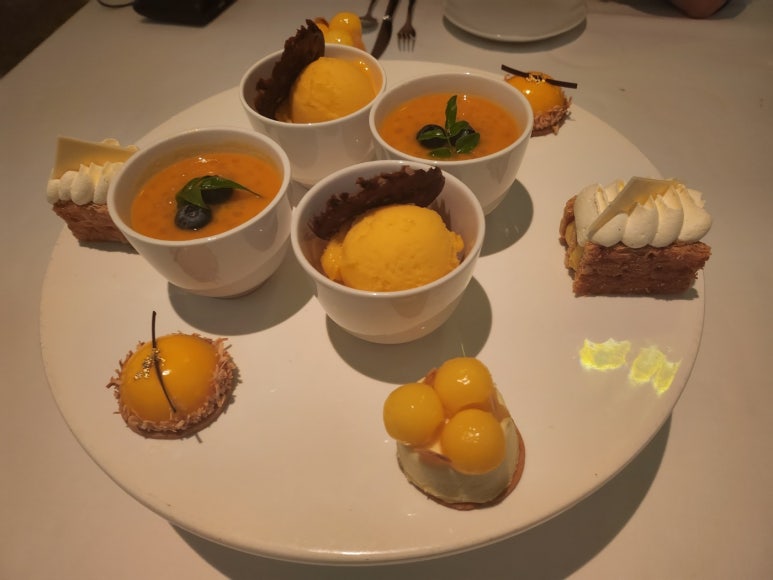 [광화문 호텔 중식당] 유유안 - 미쉐린 가이드 북경오리 맛집. 망고디저트까지 다 먹어보기!! 관련 이미지 26
