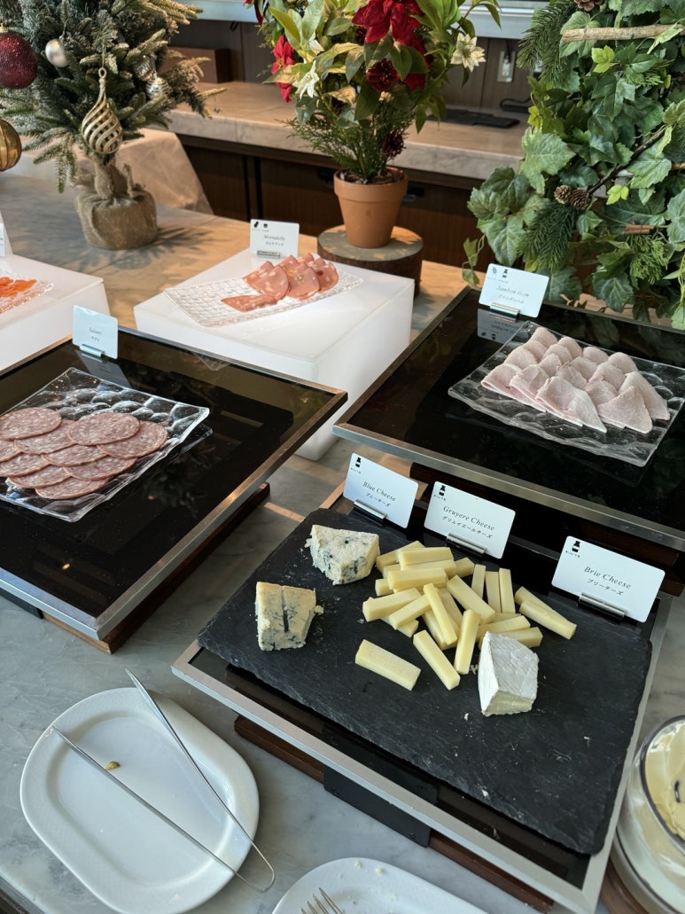 콘래드 도쿄 호캉스 - 크리스마스 시즌, 롯데 힐튼 아너스 다이아몬드 무료 조식. (2) 관련 이미지 17