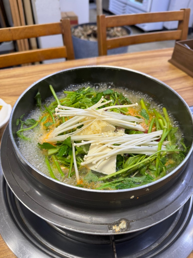 [인사동 맛집] 부산식당 - 50년 전통의 생대구탕 맛집. 부산에서 먹는 바로 그 맛! 주차 꿀팁. 관련 이미지 12