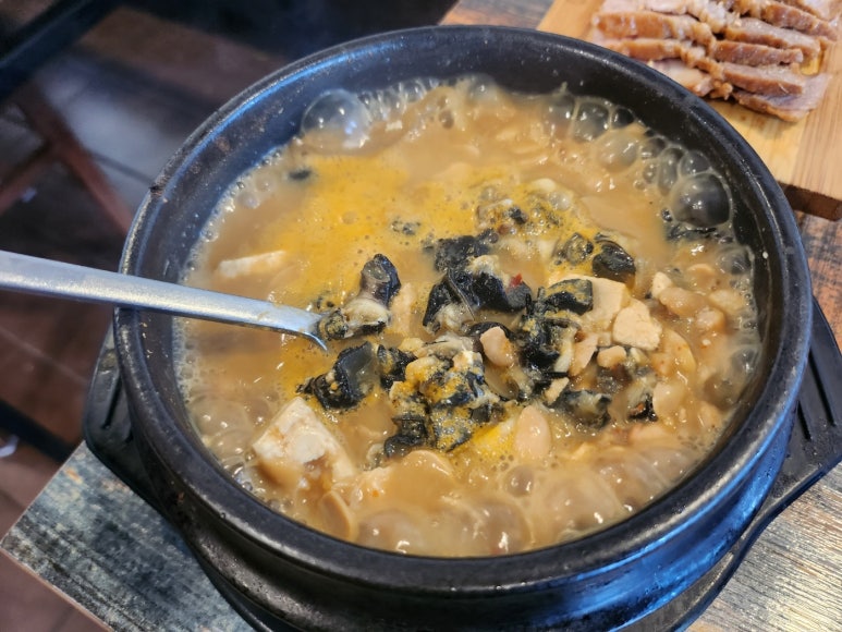 [삼성동 맛집] 도명골청국장 - 성시경 먹을텐데 특급 가성비 청국장 & 보리밥 맛집 비교. 제육볶음, 수육 등 사이드 메뉴도 맛있다 !! 관련 이미지 15