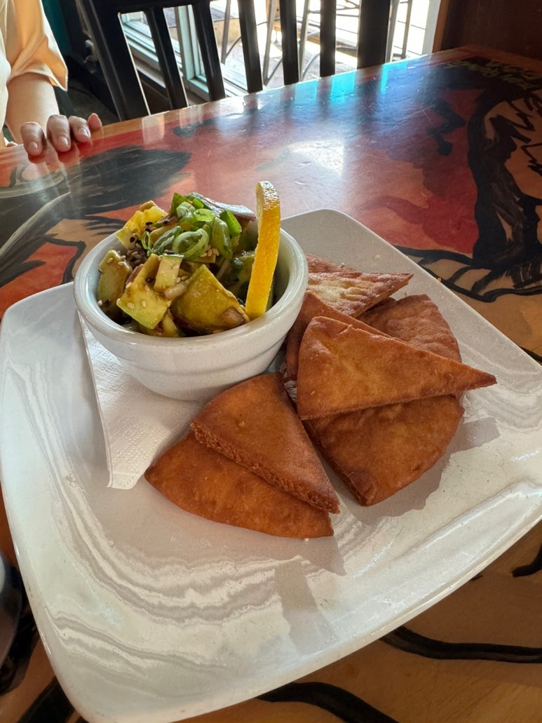 [괌 햄버거 맛집 완전정복] - 스택스버거, 모사스버거, 제프버거. 현지인 추천 내돈내산 간단비교. 관련 이미지 16