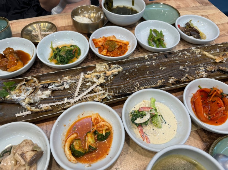 [제주공항 갈치 맛집] 충민정 - 통갈치구이만큼은 정말 맛있다! 춘심이네, 호정이네와 비교해서 갈치조림이 없어 아쉽다. 관련 이미지 14