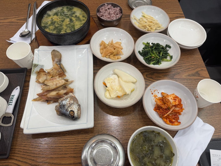 [도곡동 맛집] 효미역 도곡본점 - 미역국이 땡길 때 괜찮은 선택지. 강남 보리굴비 맛집. 발렛가능. 관련 이미지 8